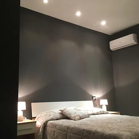 Sax Palazzo Sarro Bed & Breakfast Trani